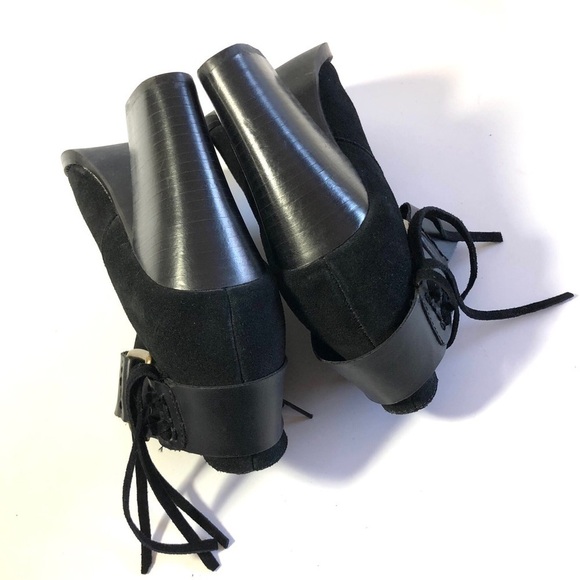 Kensie Massey Tassel Suede Booties - Picture 14 of 14